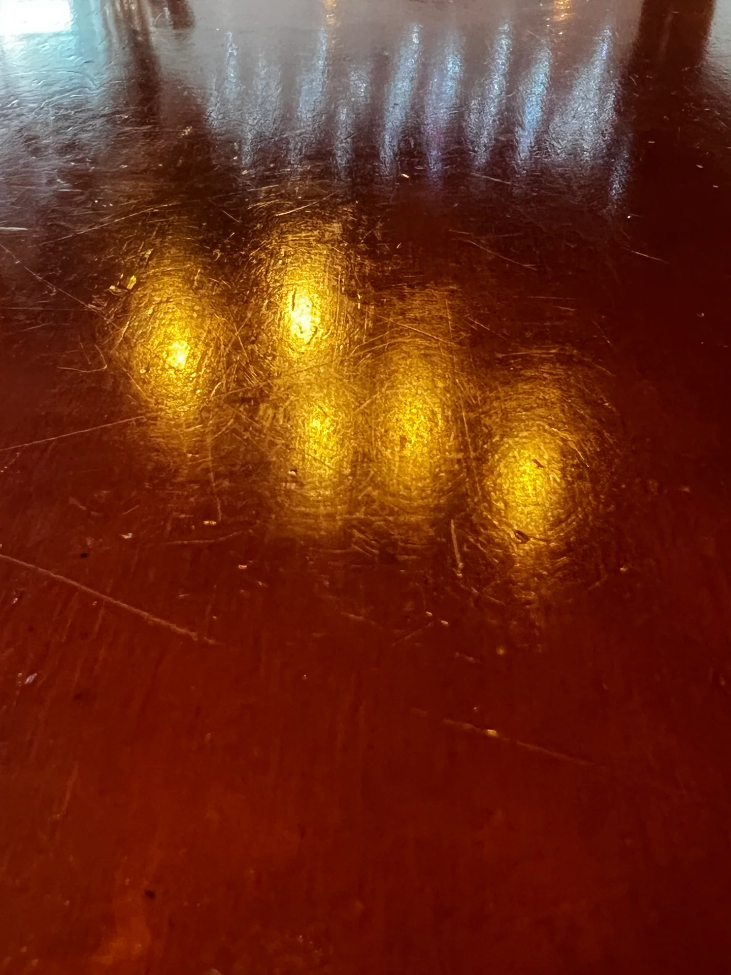 Reflejos en amarillo