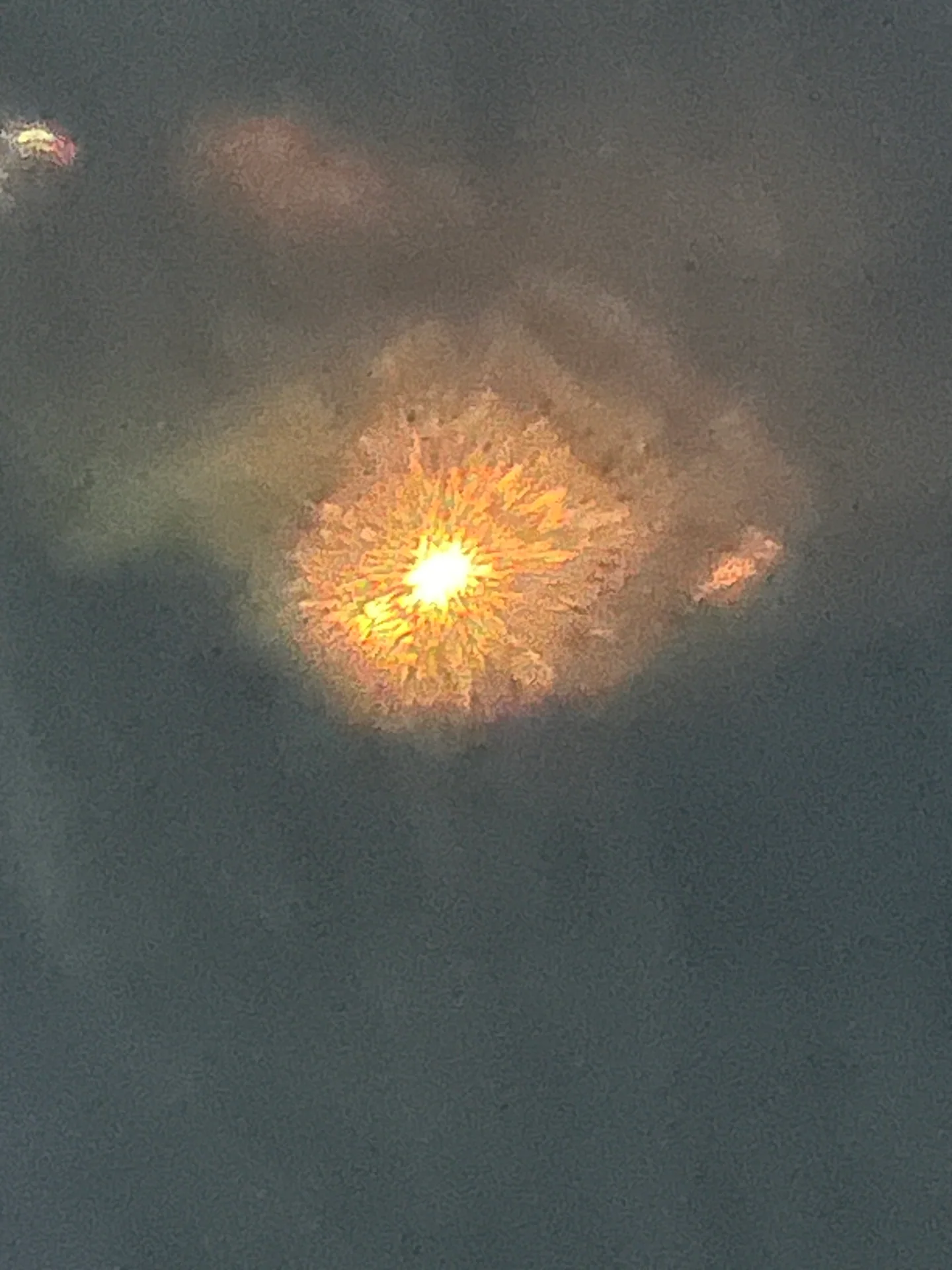 El sol contenido