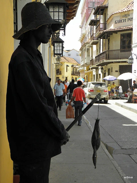 TERRITORIOS · 02